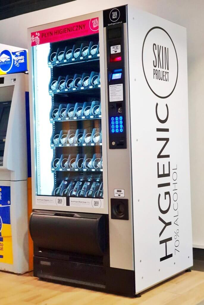 Automat ze środkami do higieny marki SkinProject